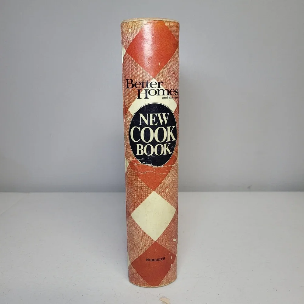 Better Homes and Gardens Cook Book‎ VTG Red Gingham Hardcover 1981 Missing Pages